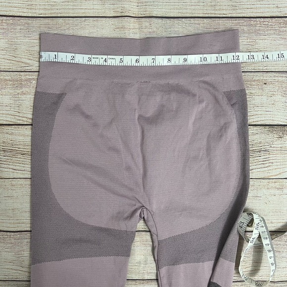 New Kimberly C Seamless Rose Pink Workout Set - Size SM | 2-Piece Activewear Set - Picture 6 of 8